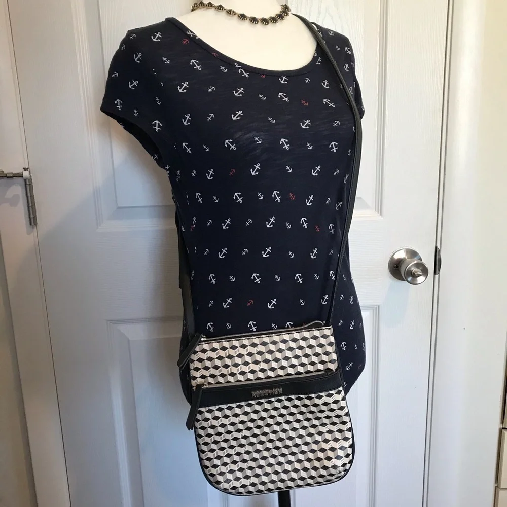 KENNETH Cole Reaction Crossbody Retro Print